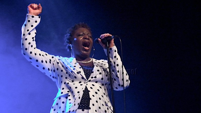 06/06/2024 – Mounam sings Nina Simone à Ça Jazze Fort à Francheville