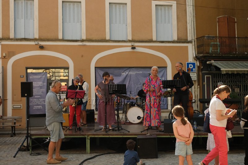 15/08/2024 – Le « Off » : « Notes en Bulles » à Buis-les-Baronnies pour Parfum de Jazz